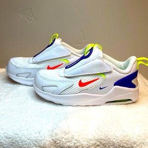 Todlers GirlNike Airmax.